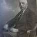 Lorenzo La Rocca -  Erede di generazioni di commercianti, il giovane Lorenzo emerse nel 1878 come ideatore e gestore della pi grande ditta di alimenti in scatola del territorio, situata tra via Capruzzi e via Giulio Petroni, dove oggi sorge lex palazzo della Regione Puglia